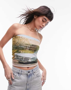 Topshop – Blå bandeau-klänning med billandskap