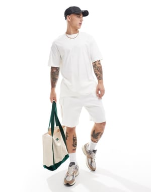 ONLY & SONS – T-shirt i tvättad stenfärgad, del av set