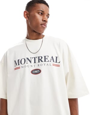 ASOS DESIGN – Extremt oversized t-shirt med Montreal-tryck på bröstet, off-white