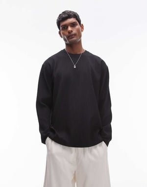 Topman – Svart plisserad t-shirt med långärmad passform