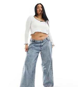Noisy May Curve – Ljustvättade jeans med vida ben