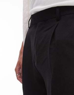 Topman – Svarta, eleganta texturerade byxor med avsmalnande ben