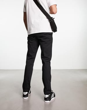 Calvin Klein – Svarta chinos i satin med smala ben