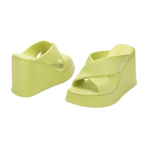 Free Vibe in Green
