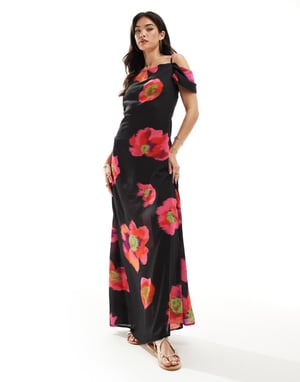 Vero Moda – Svart och röd blommig maxiklänning med bara axlar