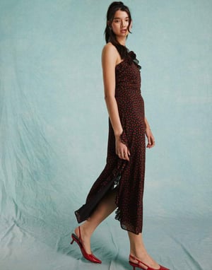 Miss Selfridge – Rosmönstrad maxiklänning i chiffong med corsage och halterneck