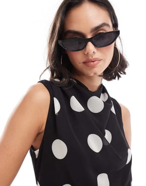 ASOS DESIGN – Miniklänning i chiffong med hög halsringning och drapering – Mönstrad, monofiltmönster