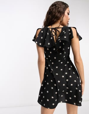 ASOS DESIGN Petite – Miniklänning med utsmyckade ärmar och knappar
