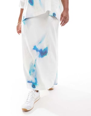 ASOS EDITION Curve premium heavy weight textured jersey column maxi skirt co-ord in blurred print