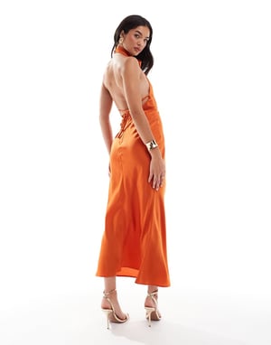ASOS DESIGN – Bränd orange midaxiklänning i satin med krage och knyt i midjan