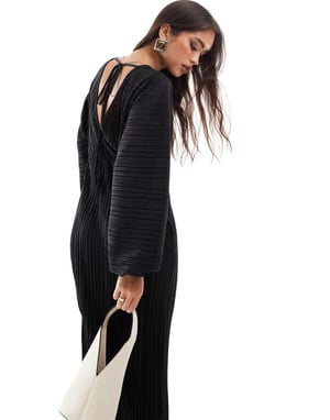 ASOS DESIGN blouson sleeve plisse dress in black