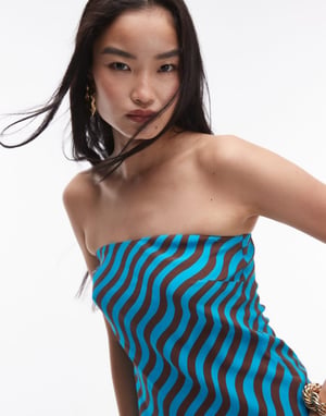 Topshop – Röd randig bandeau-topp i turkos och brunt, del av set