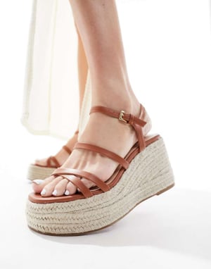 schuh – Exclusive Vienna – Bruna espadriller med kilklack och band