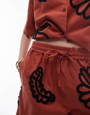 Topshop co-ord flocked floral pull on short in rust