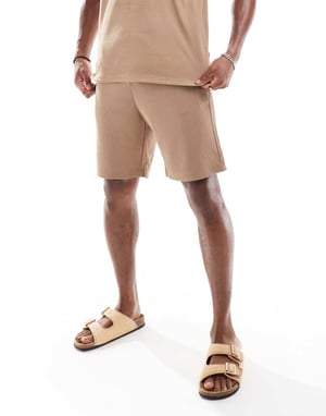 Jack & Jones co-ord plisse short in brown