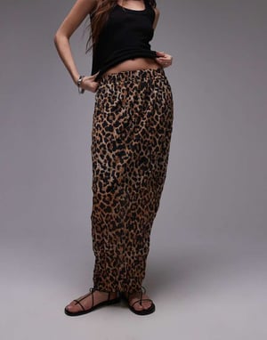 Topshop – Leopardmönstrad midaxi-kjol i krinklad jersey