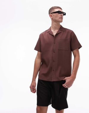Topman – Lilafärgad plisserad skjorta med kort ärm och regular fit