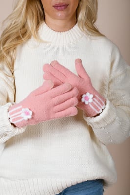Knitted Flower Gloves in Pink