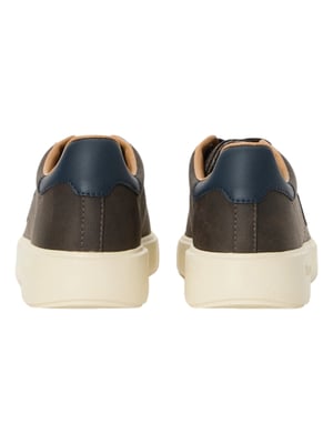 Blauer Sneakers