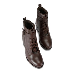 Carvela Leather Snug Boots
