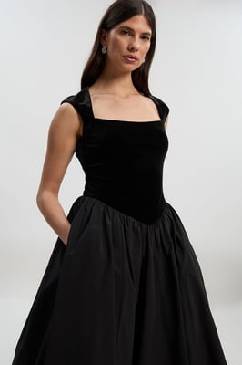 Petite Velvet Sleeveless Body With Taffeta Drop Waist Maxi Dress