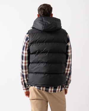 Active Cloud Puffer Vest in Black