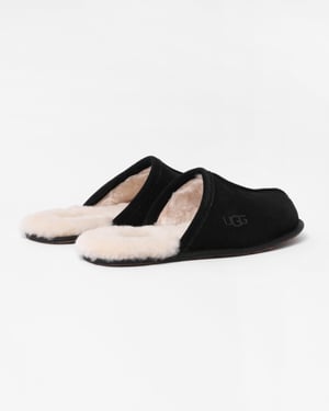 Scuff Slipper in Black