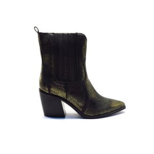 Shoecolate 8.20.19.051.01