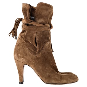 Chloé Tassel-Trimmed Tie Heeled Ankle Boots in Brown Suede