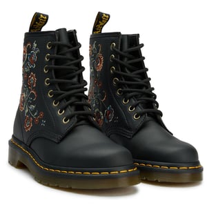 Dr Martens 1460 Vonda Boots