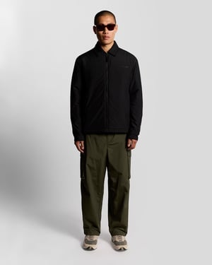 Lyle & Scott gewatteerde jas met kraag - zwart