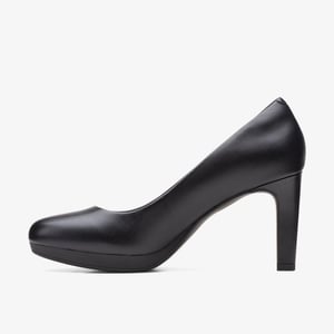 Ambyr Joy Black Leather Shoes
