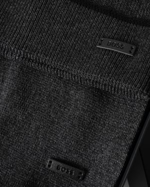 Henzo Hat & Scarf Gift Set in Dark Grey