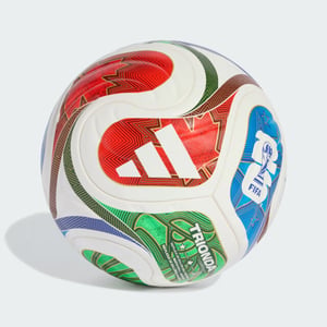 Adidas wc com voetbal -