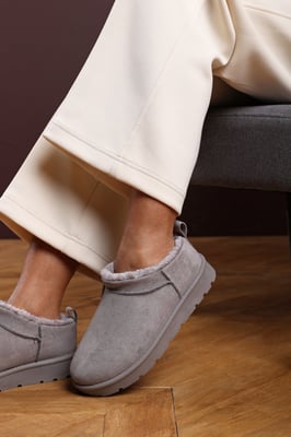 Wheres That From Womens 'Saskia' Cosy Faux-Suede Fur Lined Micro Dipped Heel Boot