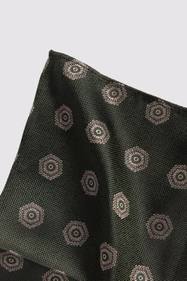 Hexagon Medallion Hankerchief