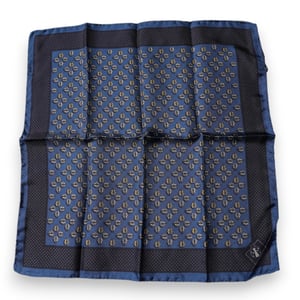 Blå Nyckelpiga Silkesfyrkantig Näsduksscarf