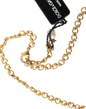 Guldmässingskedja med pärlhänge och charmhalsband