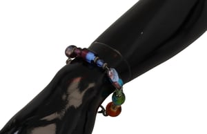 multikleurige zilveren ketting met messing kralen en kreeftsluiting armband