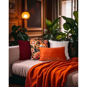 Gek op kussens! Sierkussen velvet oranje long | 30 x 50 cm | polyester