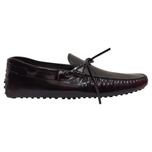 Tod's Strik Gevoerde Slip-on Mocassins in Bordeau Leer