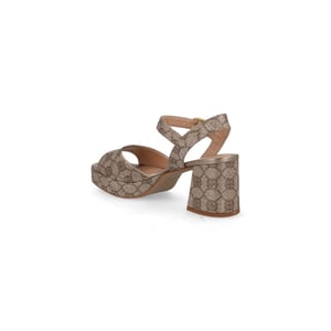 Unisa Ney sandalen