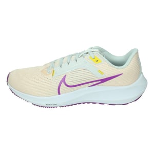 Nike Pegasus 40