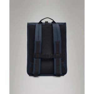 Rains Rolltop rugzak w3