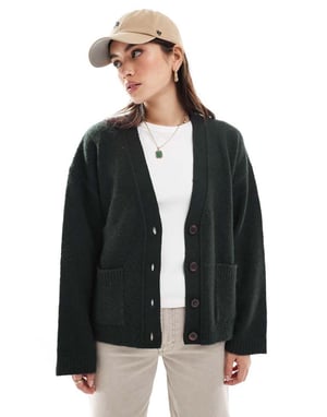 ASOS DESIGN boxy cardigan med v-ringning och fickdetalj i svart