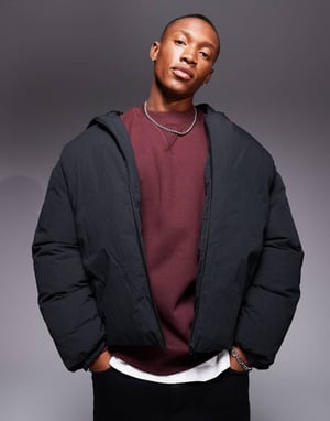 ASOS DESIGN oversized puffer-jacka i svart