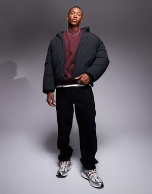 ASOS DESIGN oversized puffer-jacka i svart