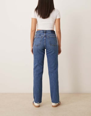 Abercrombie & Fitch Curve Love mid rise raka jeans i mörkblå