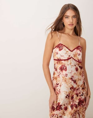 Miss Selfridge maxiklänning i djurmönster