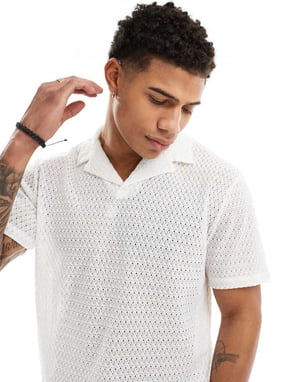 ASOS DESIGN polo med vändkrage i vit virkning